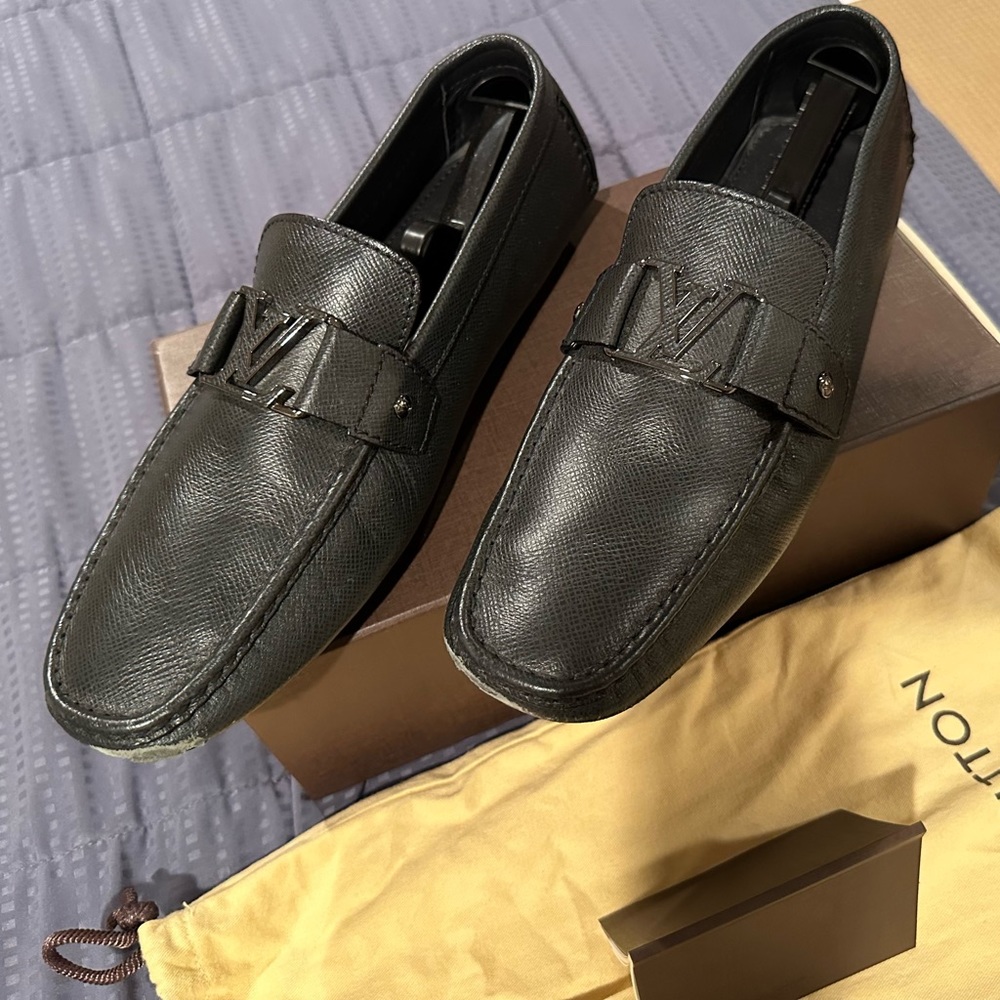 LOUIS VUITTON MENS MONTE CARLO LOAFERS SIZE 10.5 TAIGA LEATHER